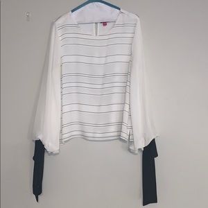 Vince Camuto blouse